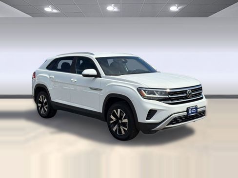 Certified 2023 Volkswagen Atlas Cross Sport SE image 7