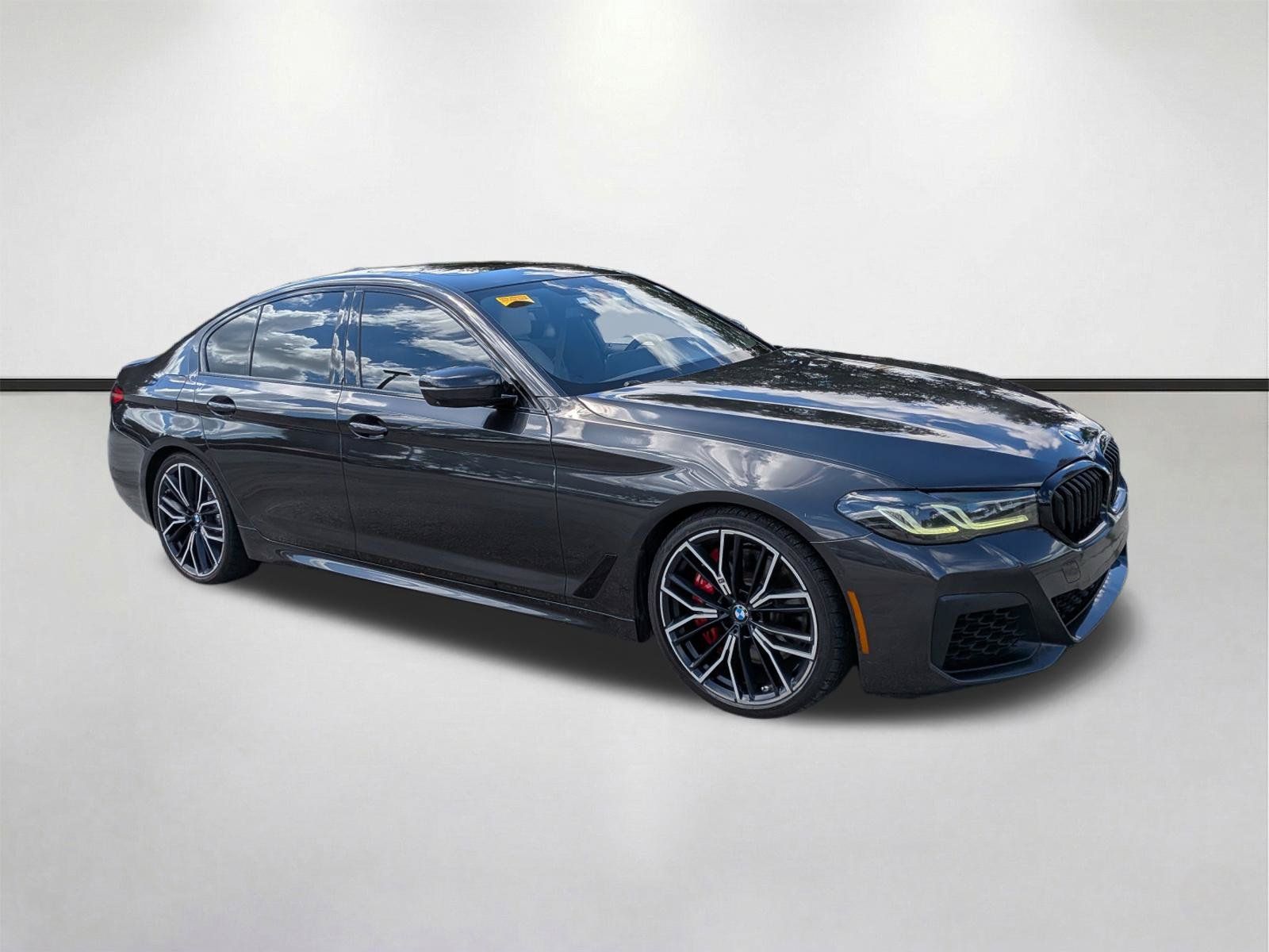 Used 2021 BMW M550i xDrive w/ Dynamic Handling Package AWD/4WD image 2
