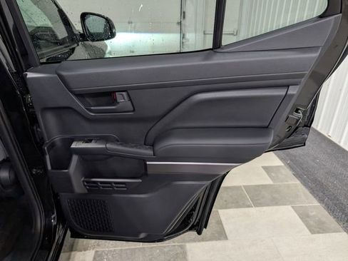 Used 2025 Toyota 4Runner TRD Sport AWD/4WD image 25
