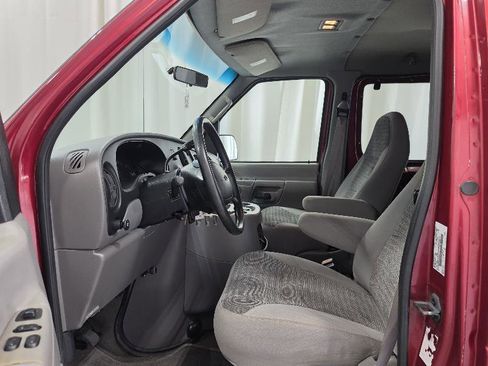 Used 2001 Ford E-350 and Econoline 350 Super Duty image 11