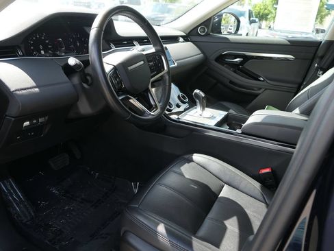 Used 2022 Land Rover Range Rover Evoque SE AWD/4WD image 11