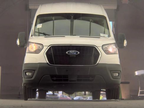 Used 2022 Ford Transit 350 148 High Roof AWD image 6