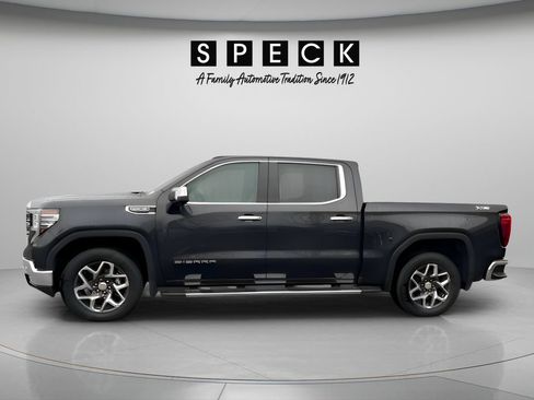 Used 2023 GMC Sierra 1500 SLT w/ SLT Premium Plus Package AWD/4WD image 2