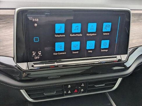 New 2026 Volkswagen Atlas SEL Premium R-Line image 13