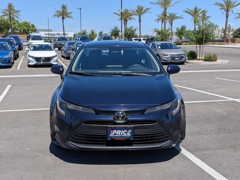 Used 2023 Toyota Corolla LE image 2