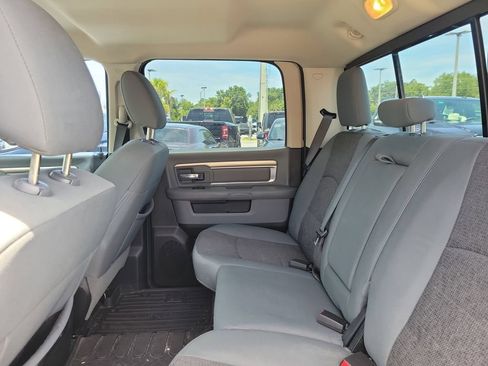 Used 2017 RAM 1500 Big Horn RWD image 13