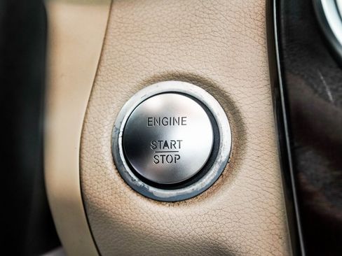 Used 2018 Mercedes-Benz C 300 Cabriolet image 20