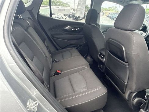 Used 2023 GMC Terrain SLE w/ Driver Convenience Package AWD/4WD image 25