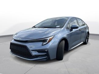Used 2024 Toyota Corolla SE video 2