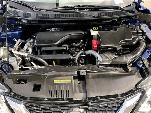 Certified 2020 Nissan Rogue Sport SV FWD image 31
