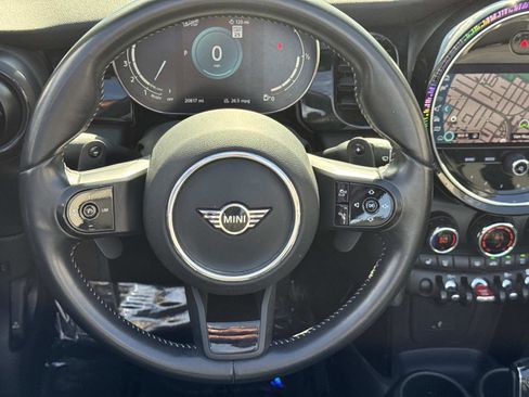 Used 2024 MINI Cooper S image 8