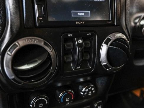 Used 2013 Jeep Wrangler Unlimited Sport image 22