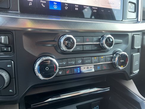 Used 2026 Ford F250 King Ranch w/ Chrome Package AWD/4WD image 29