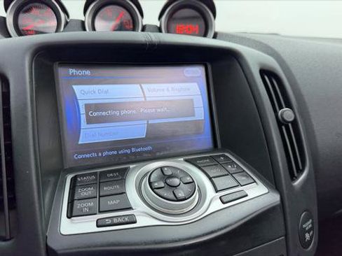 Used 2019 Nissan 370Z Touring Sport RWD image 26