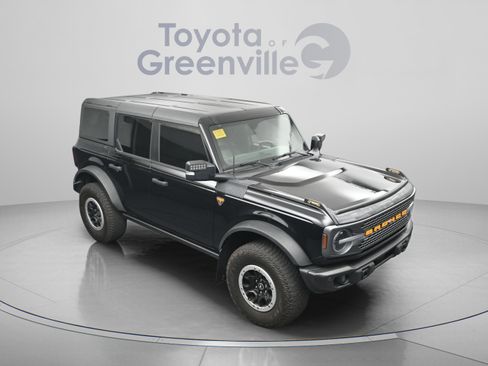Used 2023 Ford Bronco Badlands w/ Sasquatch Package AWD/4WD image 21