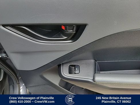 Used 2024 Subaru Crosstrek 2.5i Sport AWD/4WD image 46