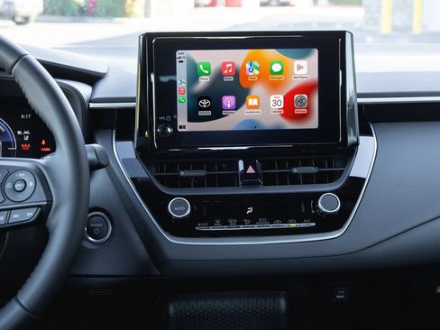 New 2026 Toyota Corolla SE FWD image 9