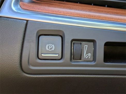 Certified 2023 Cadillac XT5 Premium Luxury image 26