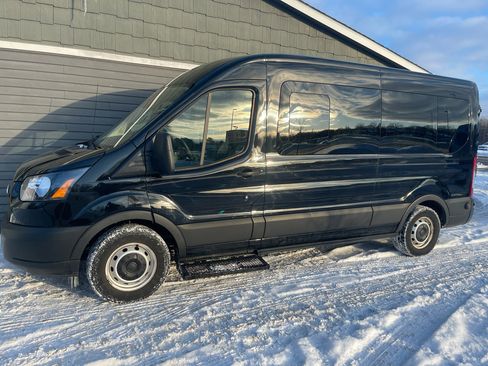 Used 2019 Ford Transit 350 XL image 8