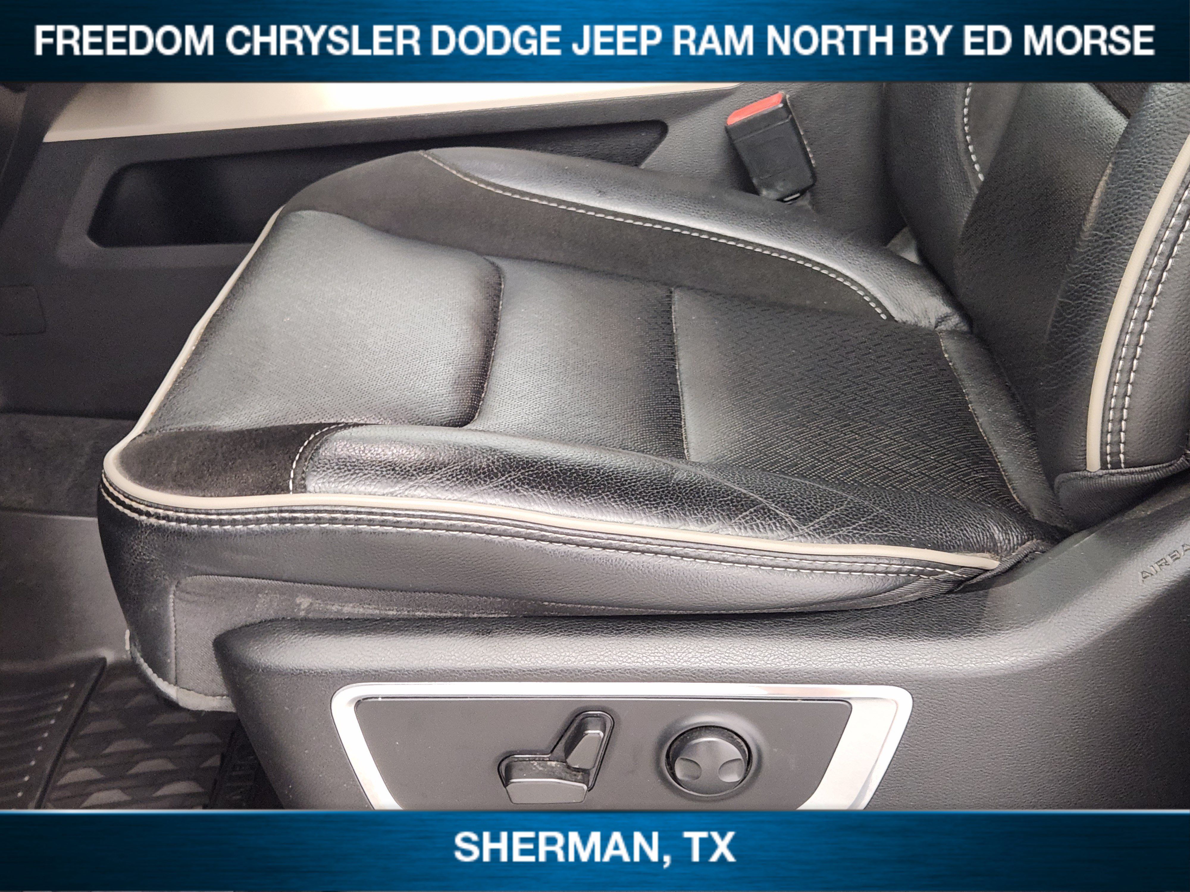 Used 2022 RAM 1500 Laramie AWD/4WD image 17
