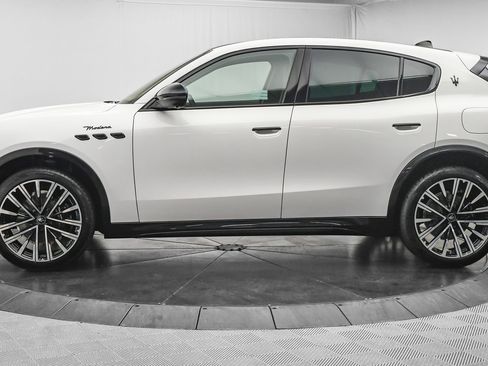 New 2025 Maserati Grecale Modena image 4