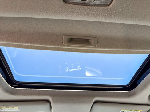 Used 2017 Honda Fit EX image 15