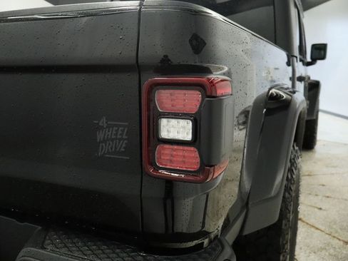 New 2026 Jeep Gladiator Sport AWD/4WD image 21