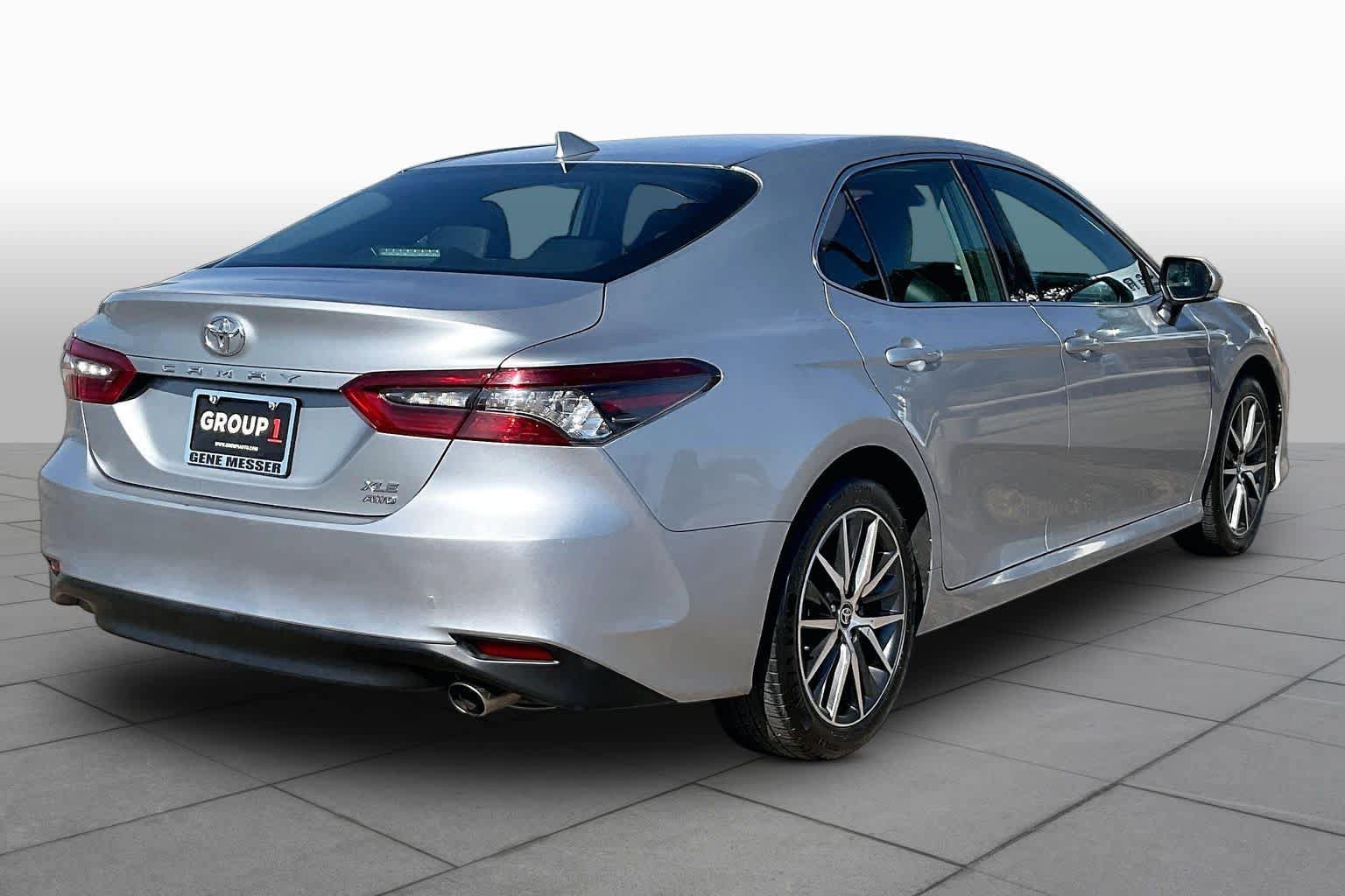 Used 2024 Toyota Camry XLE w/ Cold Weather Package AWD/4WD image 12