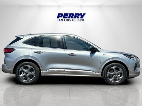 Used 2024 Ford Escape ST-Line w/ Equipment Group 301A image 3