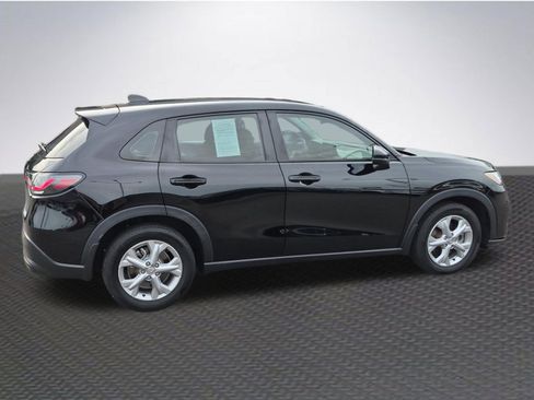 Used 2025 Honda HR-V LX image 4