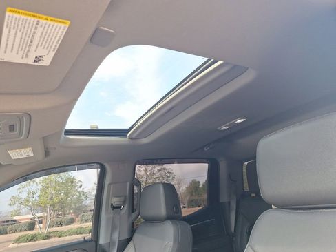 Used 2025 Chevrolet Silverado 1500 LTZ w/ LTZ Premium Package image 36