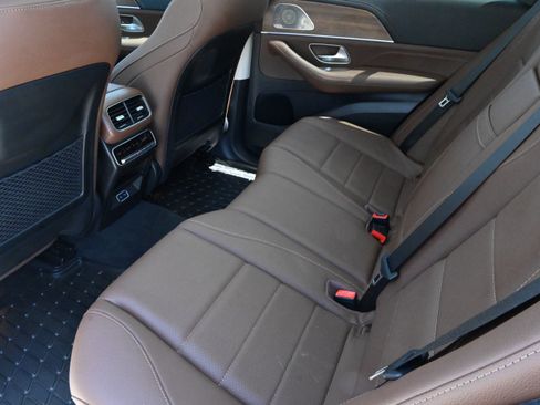 Used 2024 Mercedes-Benz GLE 450 4MATIC image 13