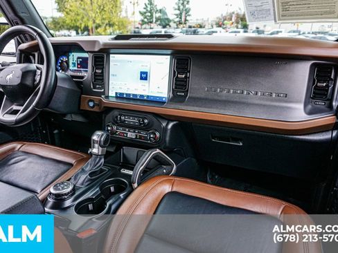 Used 2024 Ford Bronco Outer Banks image 23