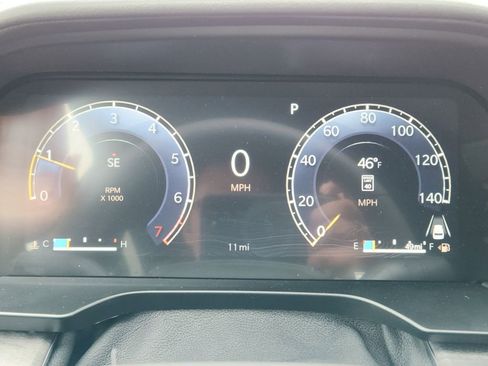 New 2025 Jeep Grand Cherokee L Overland w/ Trailer Tow Package image 15