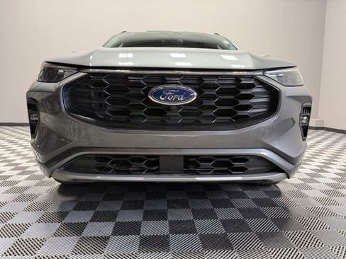 Used 2023 Ford Escape ST-Line Select w/ Tech Pack #2 image 3