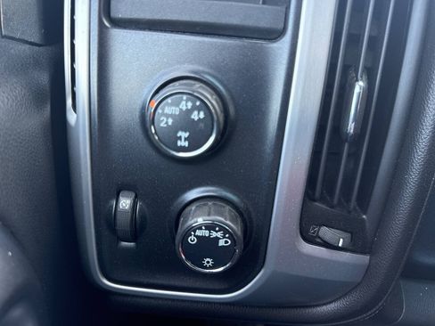 Used 2014 GMC Sierra 1500 SLE w/ SLE Convenience Package AWD/4WD image 17