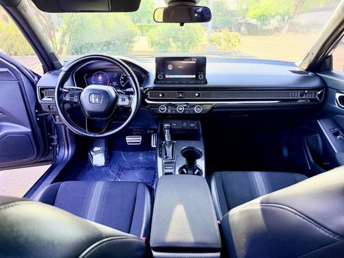 Used 2022 Honda Civic Sport image 19