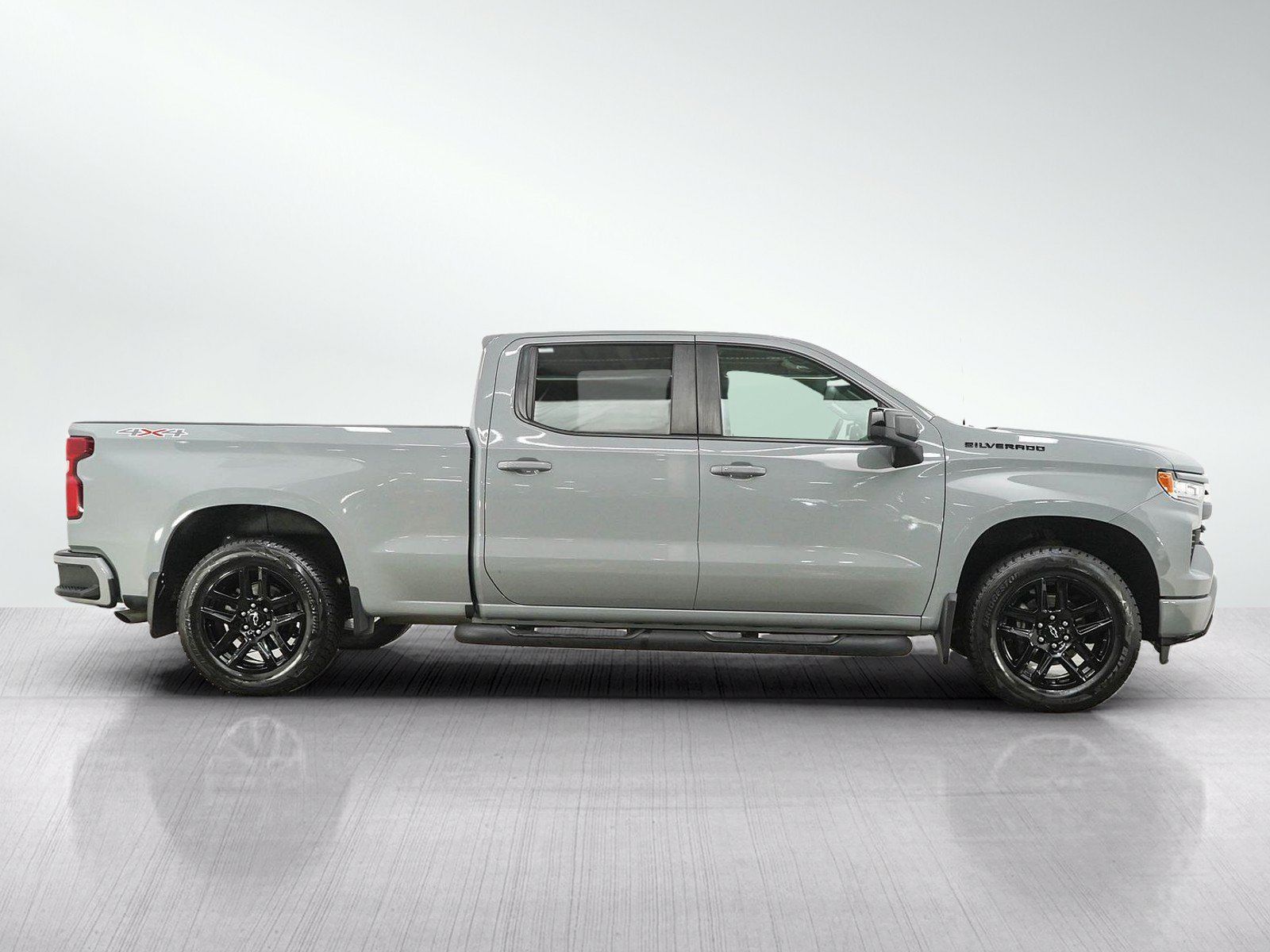 Used 2024 Chevrolet Silverado 1500 RST w/ Protection Package AWD/4WD image 6