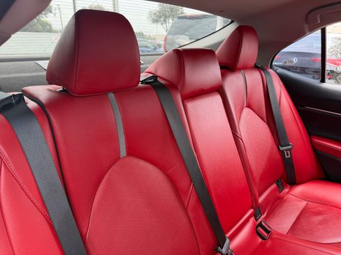 Used 2020 Toyota Camry XSE w/ Blackout Package FWD image 22