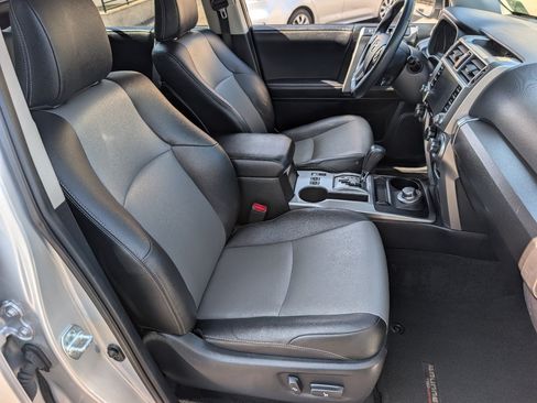 Used 2021 Toyota 4Runner SR5 Premium AWD/4WD image 30