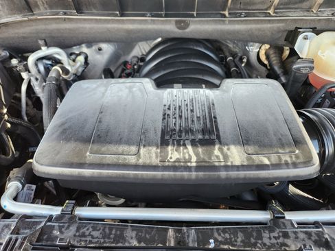 Used 2025 Chevrolet Tahoe LT AWD/4WD image 21