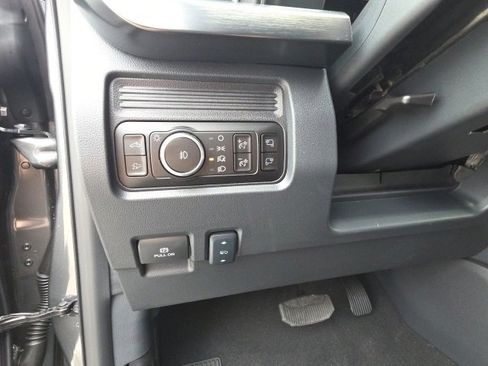 New 2025 Ford F250 Lariat w/ Lariat Ultimate Package image 26