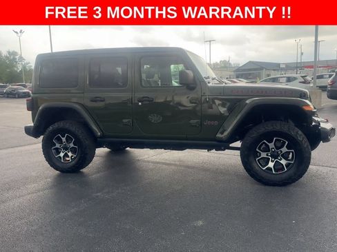 Used 2022 Jeep Wrangler Unlimited Rubicon w/ LED Lighting Group AWD/4WD image 9