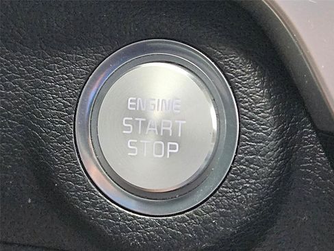 Used 2023 Kia Telluride LX AWD/4WD image 19