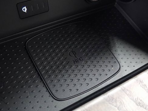 Used 2026 Genesis GV80 2.5T Advanced image 31