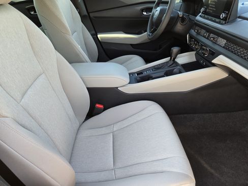 Certified 2024 Honda Accord LX image 10