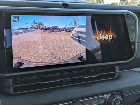 New 2026 Jeep Gladiator Sport image 22