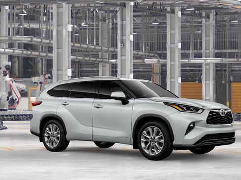 New 2026 Toyota Highlander Limited AWD/4WD image 14