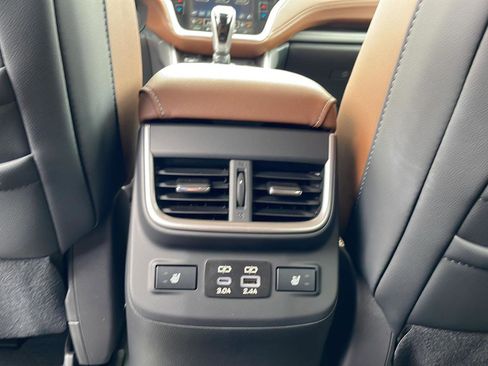 Certified 2025 Subaru Outback Touring image 27