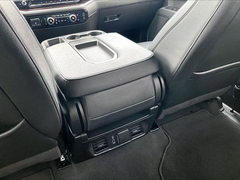 Used 2025 GMC Sierra 1500 SLT image 26